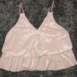 Crushed velvet aerie top!